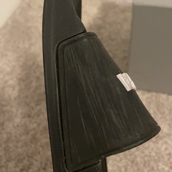 Balenciaga Slides - Picture 5 of 9